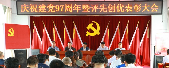 内 1.jpg