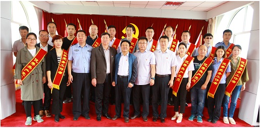 内 3.jpg